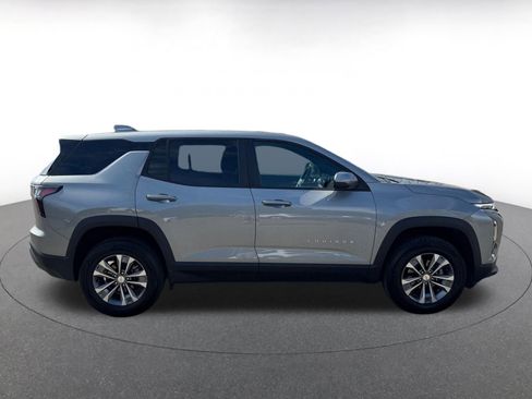 Used 2025 Chevrolet Equinox LT image 14