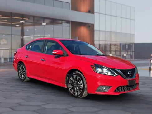 Used 2016 Nissan Sentra SR image 3