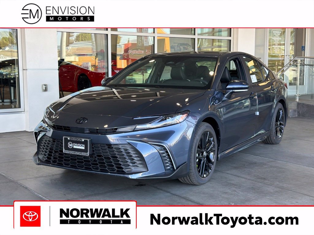 New 2026 Toyota Camry SE FWD image 1