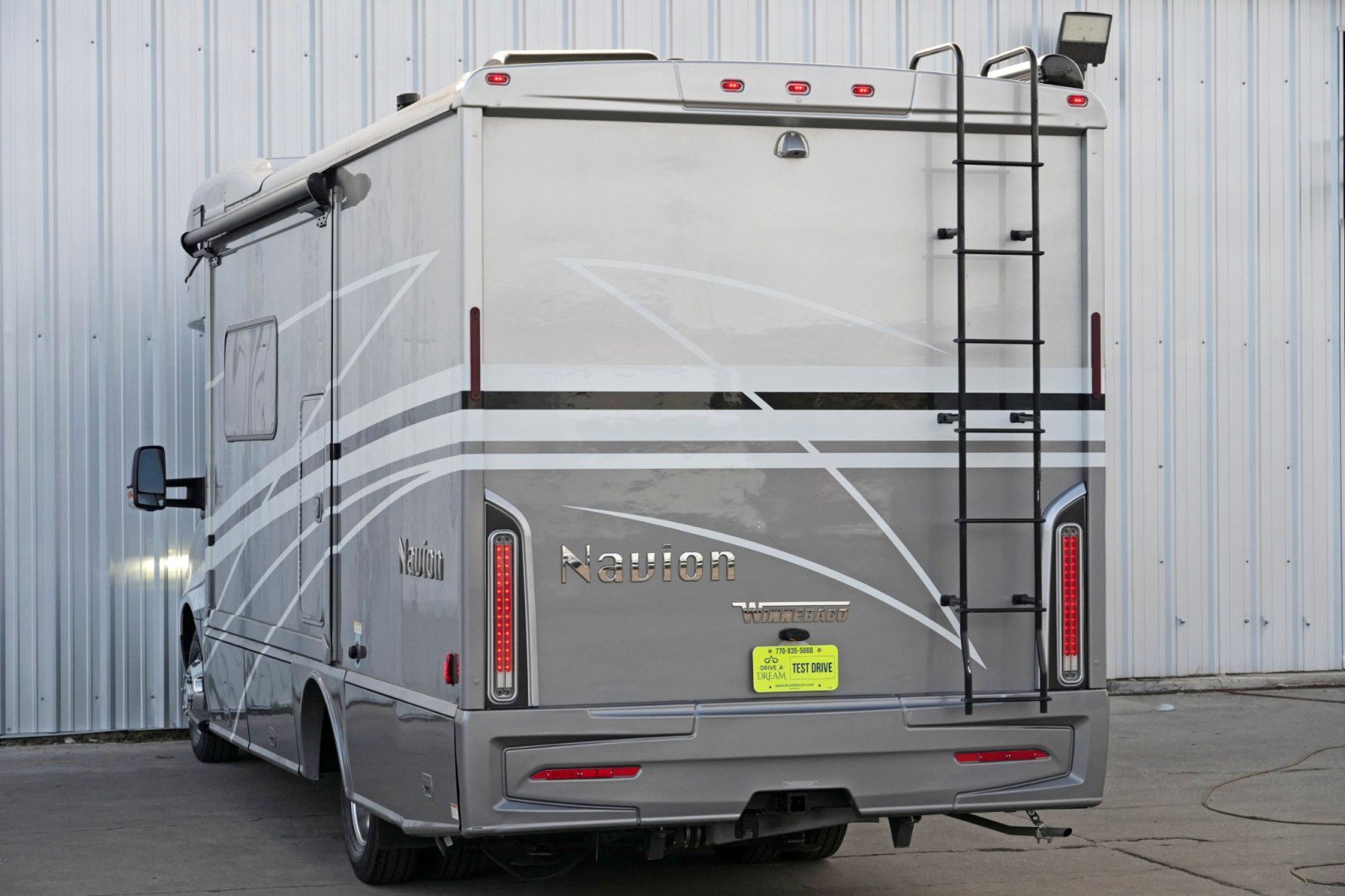 Used 2021 Mercedes-Benz Sprinter 3500 w/ Acoustic Package image 43