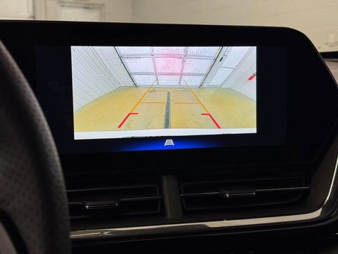 New 2026 Chevrolet Trax RS w/ Sunroof Package image 40