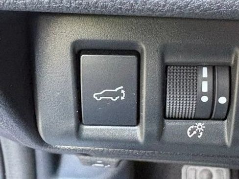 Certified 2024 Subaru Outback Premium AWD/4WD image 17