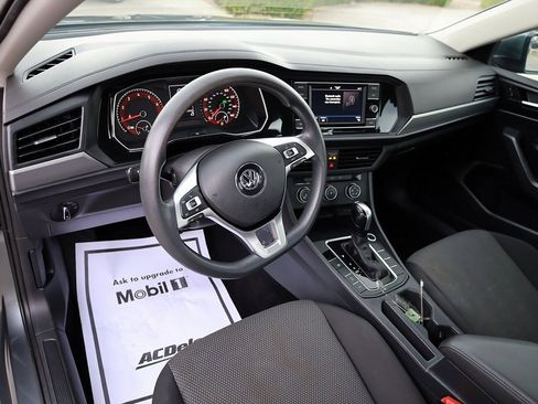 Used 2021 Volkswagen Jetta S image 12