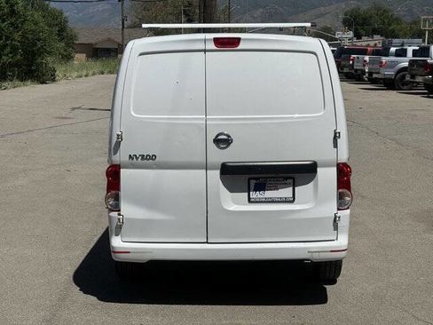 Used 2018 Nissan NV200 S FWD image 5