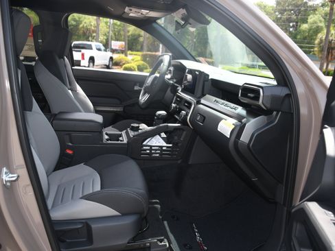 New 2026 Toyota Tacoma TRD Off-Road AWD/4WD image 11