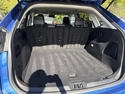 Used 2024 Ford Edge SEL image 18