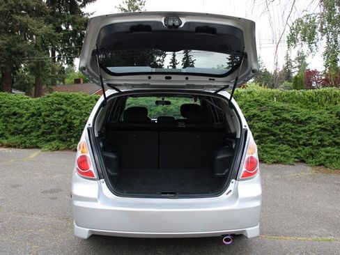 Used 2006 Suzuki Aerio SX FWD image 16