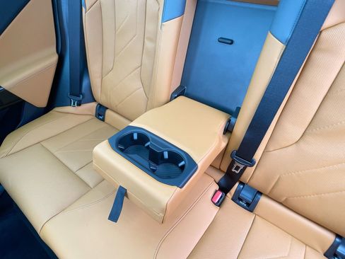 Used 2026 BMW X3 xDrive30 w/ Convenience Package image 27