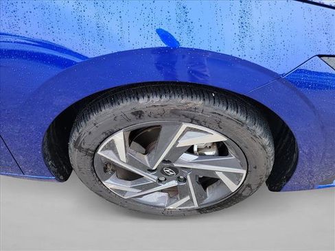 Used 2025 Hyundai Elantra Sport w/ Cargo Package image 10