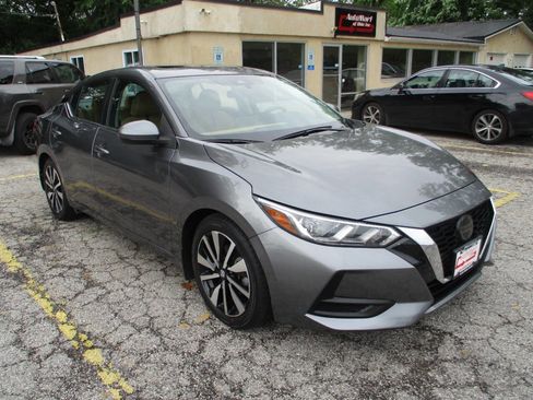 Used 2021 Nissan Sentra SV w/ SV Premium Package FWD image 4