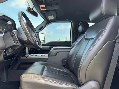 Used 2012 Ford F250 Lariat w/ Chrome Pkg AWD/4WD image 11