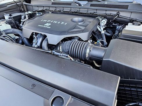 New 2026 INFINITI QX80 4WD image 17