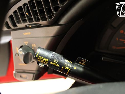 Used 1990 Chevrolet Corvette Coupe image 30