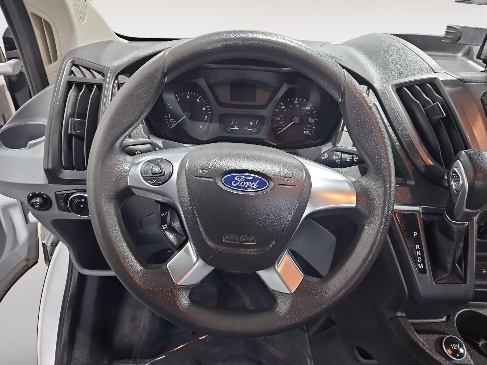 Used 2018 Ford Transit 250 130 Low Roof w/ Exterior Upgrade Package RWD image 12