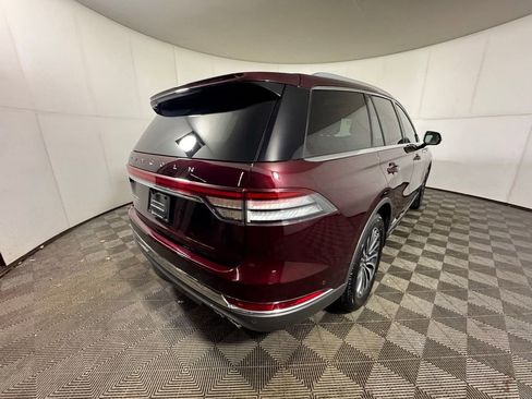 Certified 2022 Lincoln Aviator Reserve w/ Elements Package Plus AWD/4WD image 5