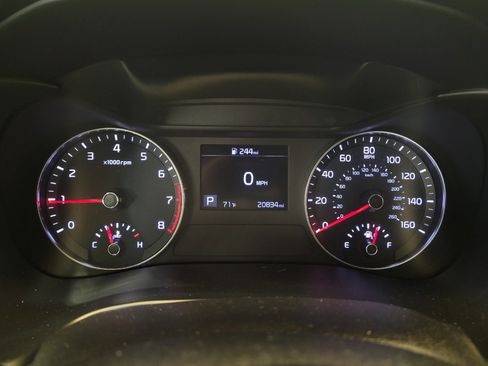 Used 2021 Kia Forte LXS FWD image 23