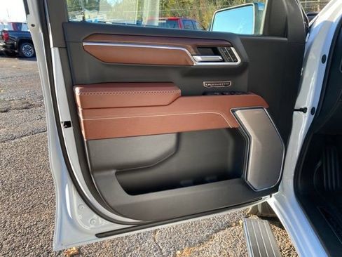 New 2026 GMC Sierra 1500 Denali Ultimate image 10