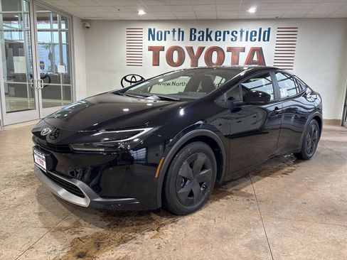 New 2026 Toyota Prius Plug-In Hybrid image 1