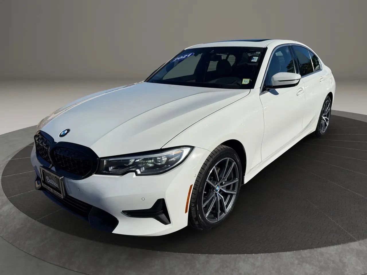 Used 2021 BMW 330i xDrive Sedan AWD/4WD image 13