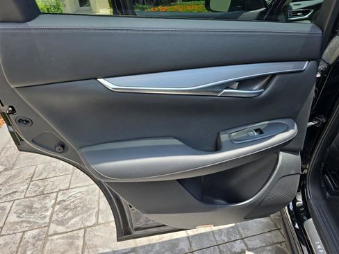 Certified 2024 INFINITI QX50 Luxe image 10