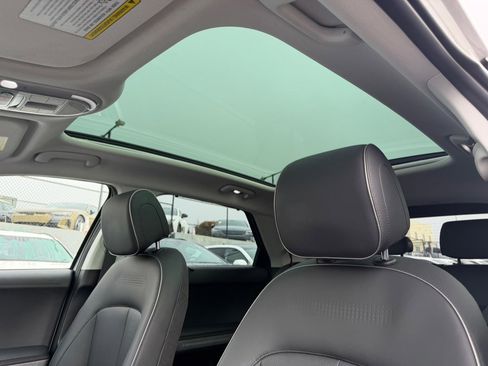 Used 2023 Hyundai Ioniq 5 Limited image 23