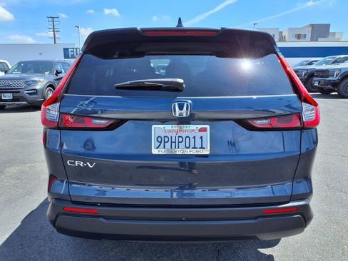 Used 2025 Honda CR-V LX image 21