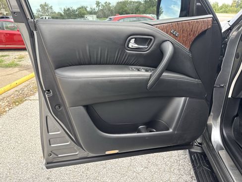 Used 2019 Nissan Armada Platinum w/ Captain's Chairs Package AWD/4WD image 25