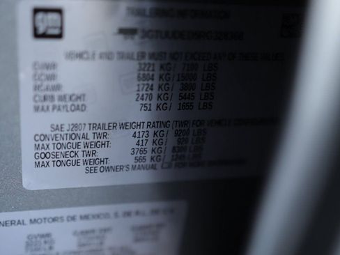 Used 2024 GMC Sierra 1500 SLT w/ SLT Premium Plus Package image 43