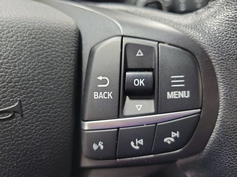 Used 2020 Ford Explorer XLT w/ Equipment Group 202A RWD image 40
