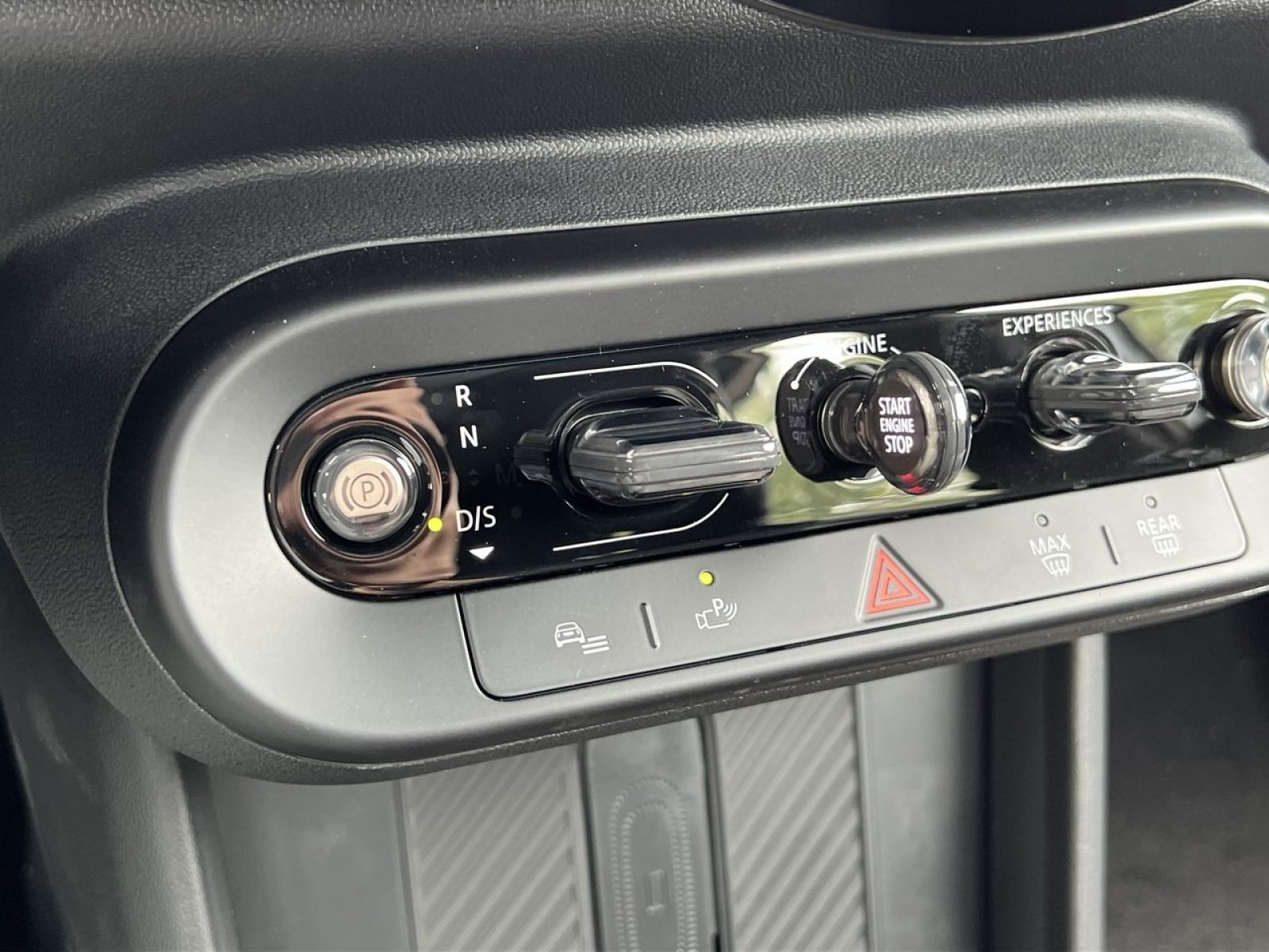 New 2026 MINI Cooper S FWD image 19