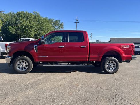 Used 2019 Ford F250 XLT w/ XLT Premium Package AWD/4WD image 1