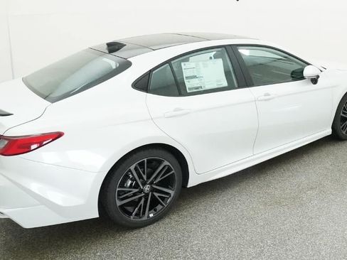 New 2026 Toyota Camry XSE FWD image 9