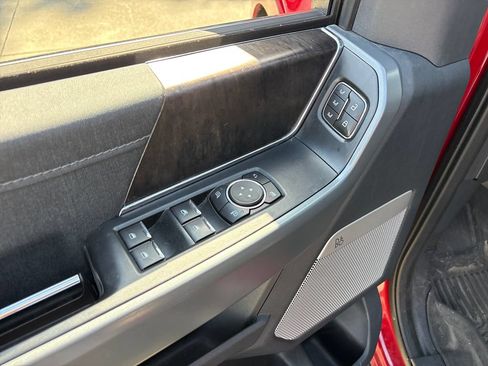 Used 2021 Ford F150 Lariat w/ Equipment Group 502A High AWD/4WD image 16
