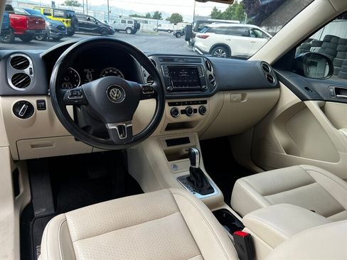 Used 2017 Volkswagen Tiguan S AWD/4WD image 22