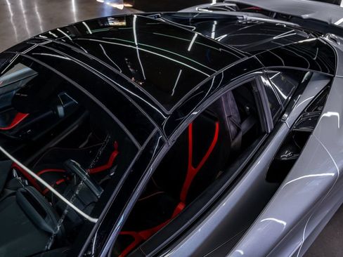Used 2020 McLaren 720S Spider RWD image 30