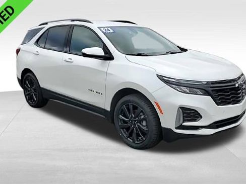 Certified 2024 Chevrolet Equinox RS w/ RS Leather Package image 3