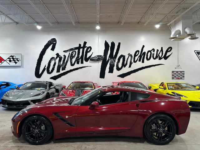 Used 2017 Chevrolet Corvette Stingray Coupe w/ 1LT RWD image 2