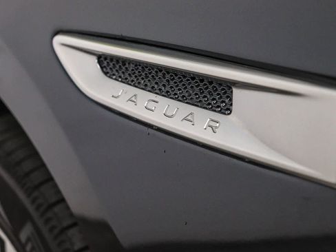Used 2017 Jaguar F-PACE S AWD/4WD image 12