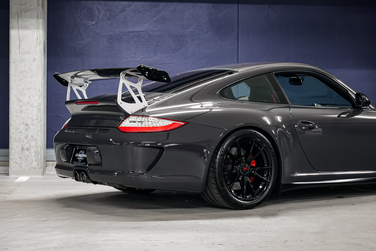 Used 2011 Porsche 911 GT3 RS RWD image 33