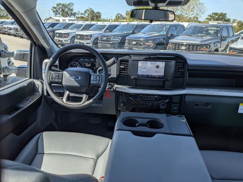 New 2025 Ford F550 XL 2D Standard Cab 4WD image 19