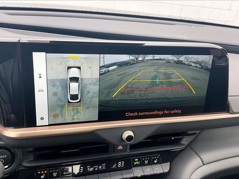 Used 2026 Toyota Crown Limited w/ Advanced Technology Package image 26