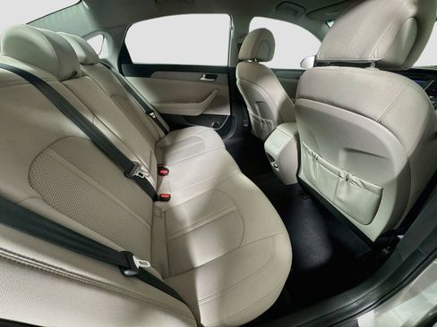 Used 2017 Hyundai Sonata SE FWD image 28