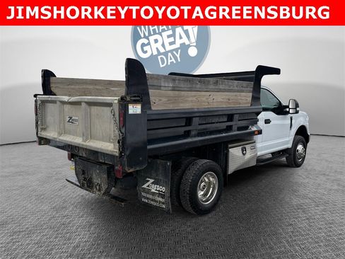 Used 2022 Ford F350 XL w/ Power Equipment Group image 3