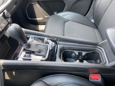 Certified 2025 Jeep Compass Latitude image 21