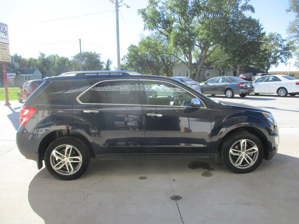 Used 2016 Chevrolet Equinox LTZ w/ Enhanced Convenience Package AWD/4WD image 2