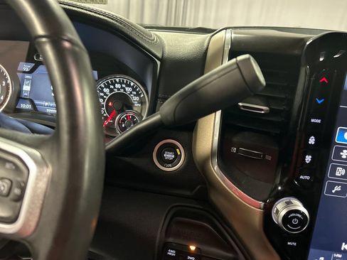 Used 2024 RAM 2500 Laramie w/ Safety Group AWD/4WD image 19