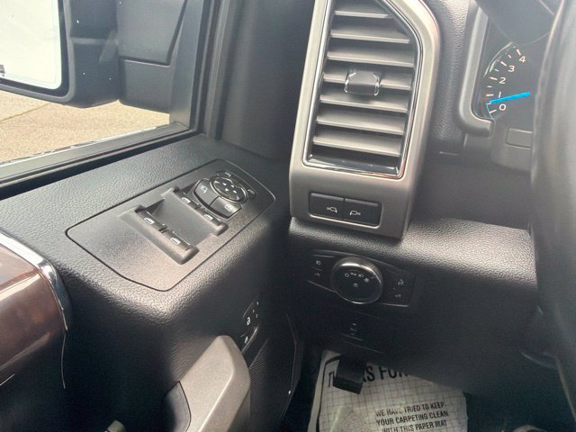 Certified 2017 Ford F150 Platinum AWD/4WD image 46