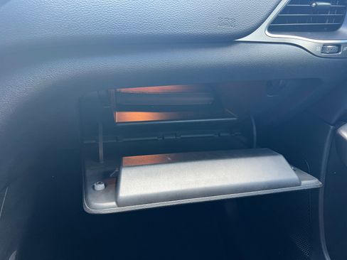 Used 2019 Jeep Cherokee Latitude Plus image 20