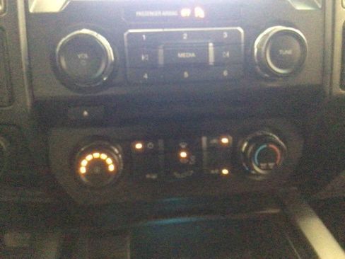Used 2018 Ford F150 XL w/ Equipment Group 101A Mid AWD/4WD image 21