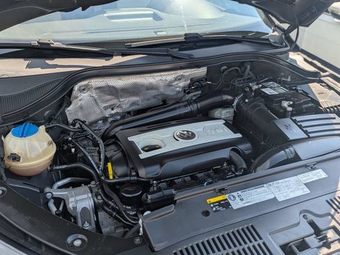 Used 2016 Volkswagen Tiguan S FWD image 22